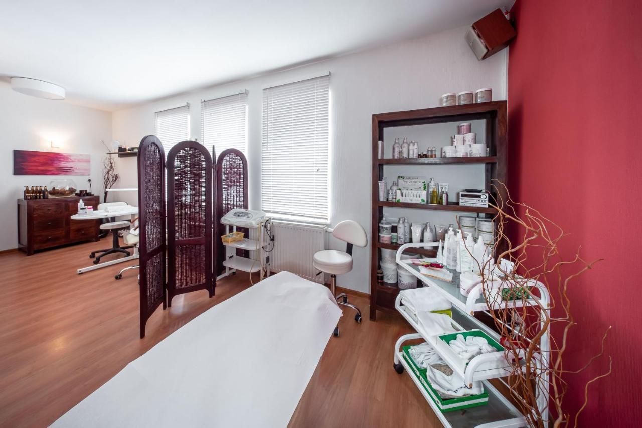 Baginscy Spa بوبيروفو المظهر الخارجي الصورة